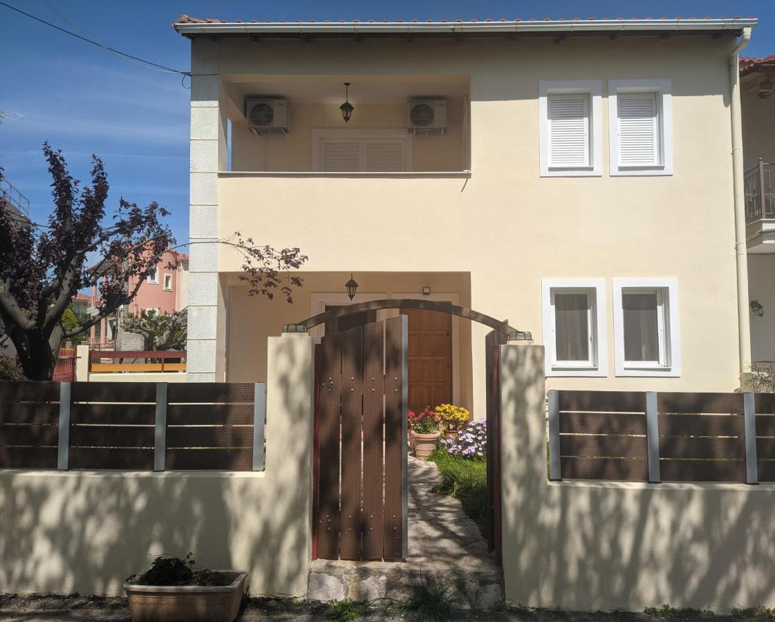 Villa The Platanus Tree Kato Vasiliki Екстериор снимка