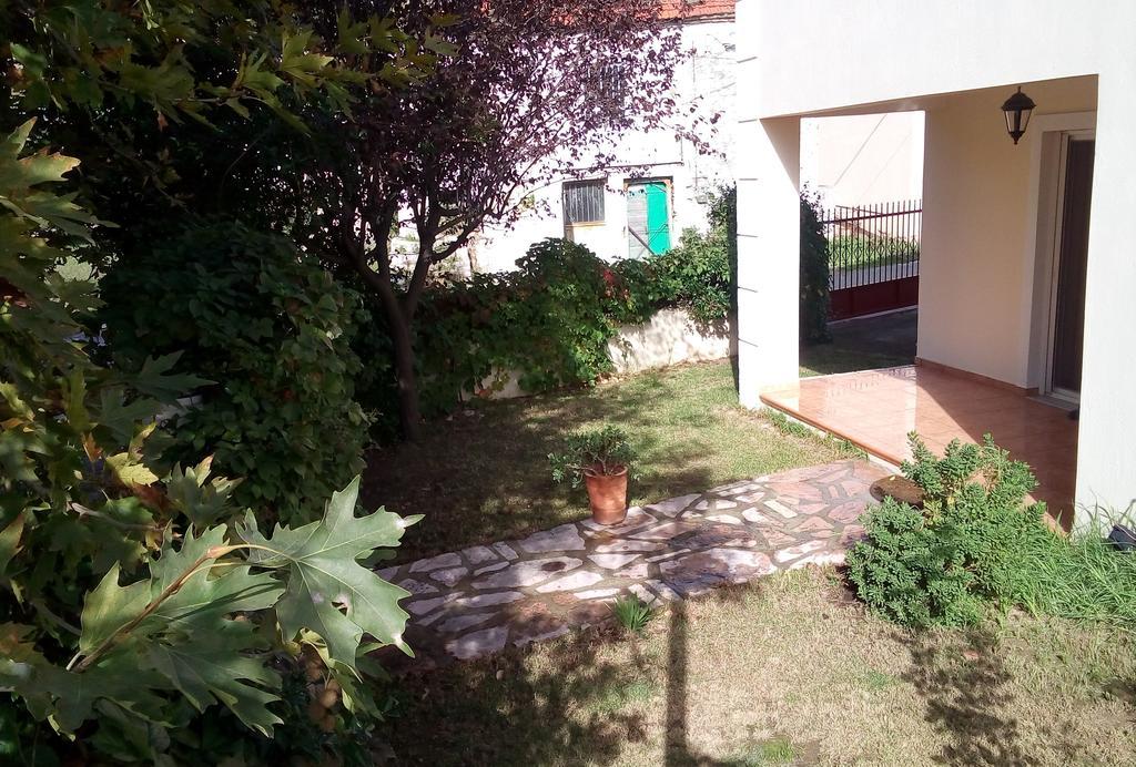 Villa The Platanus Tree Kato Vasiliki Екстериор снимка