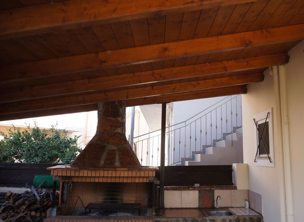 Villa The Platanus Tree Kato Vasiliki Екстериор снимка