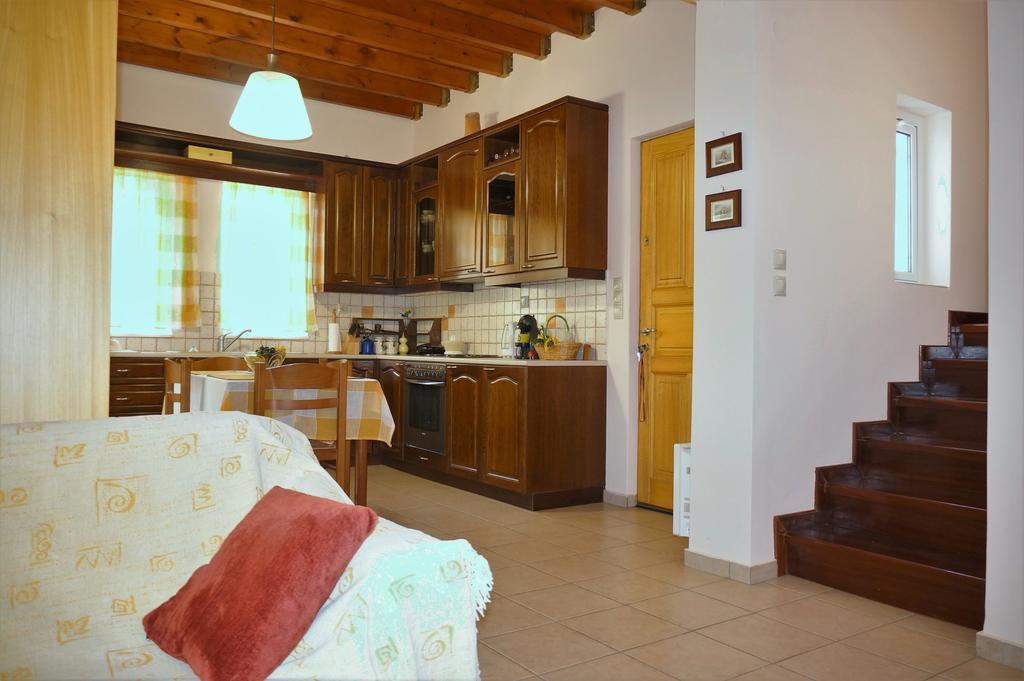 Villa The Platanus Tree Kato Vasiliki Екстериор снимка