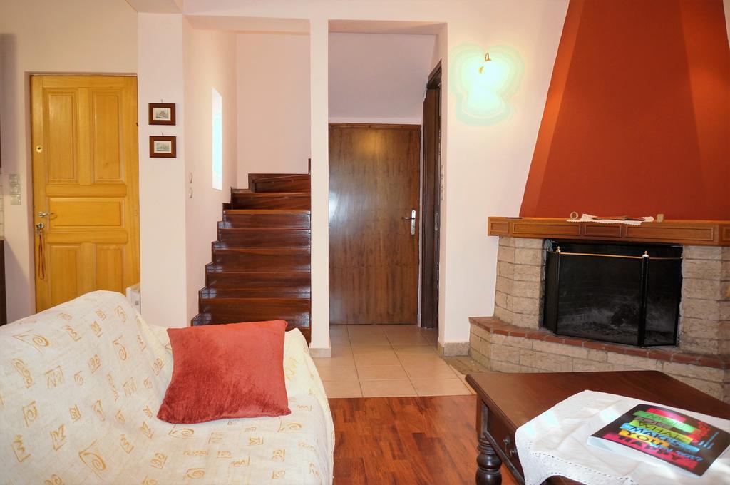 Villa The Platanus Tree Kato Vasiliki Екстериор снимка